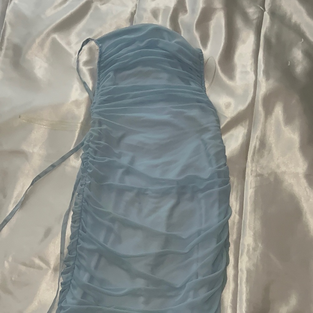 blue dress